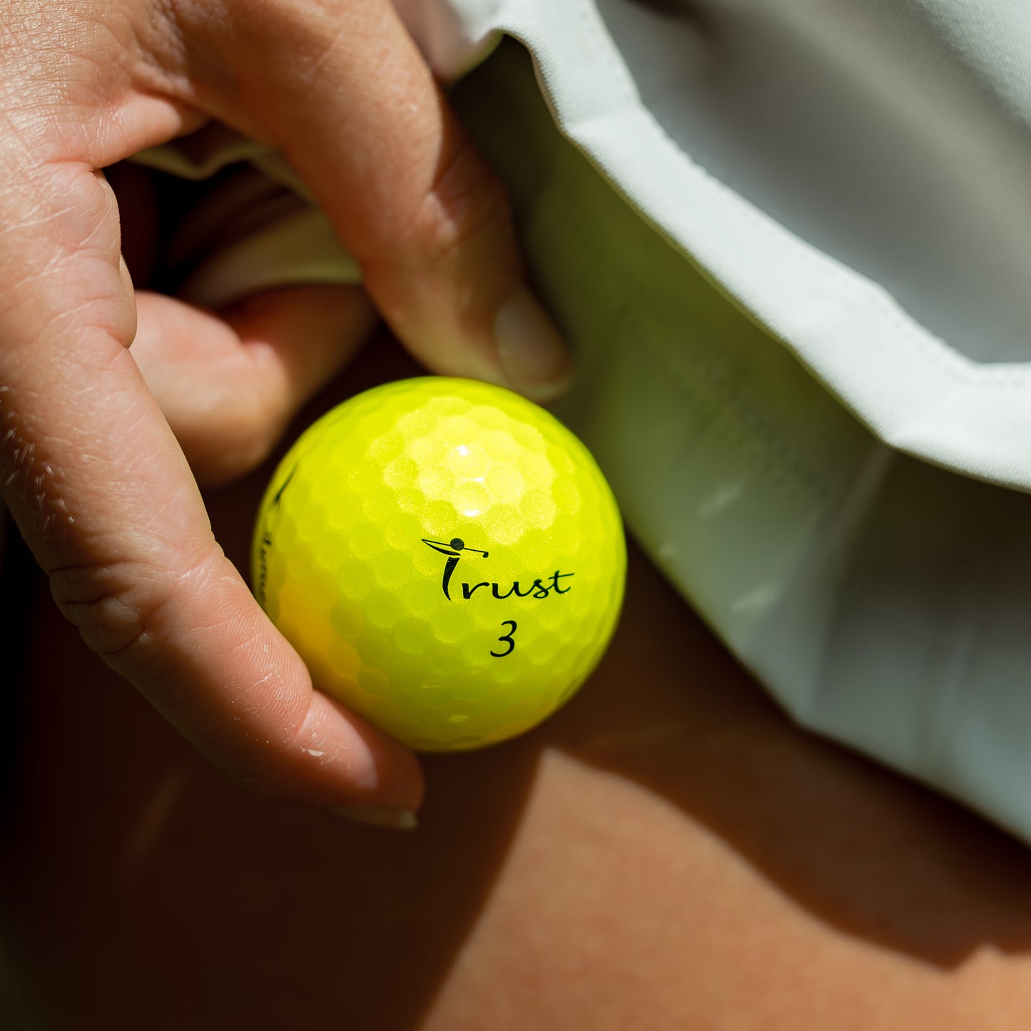 Trust Golf Balls Aurora Yellow – Balles de golf colorées, uréthane cristal, boîte de 12