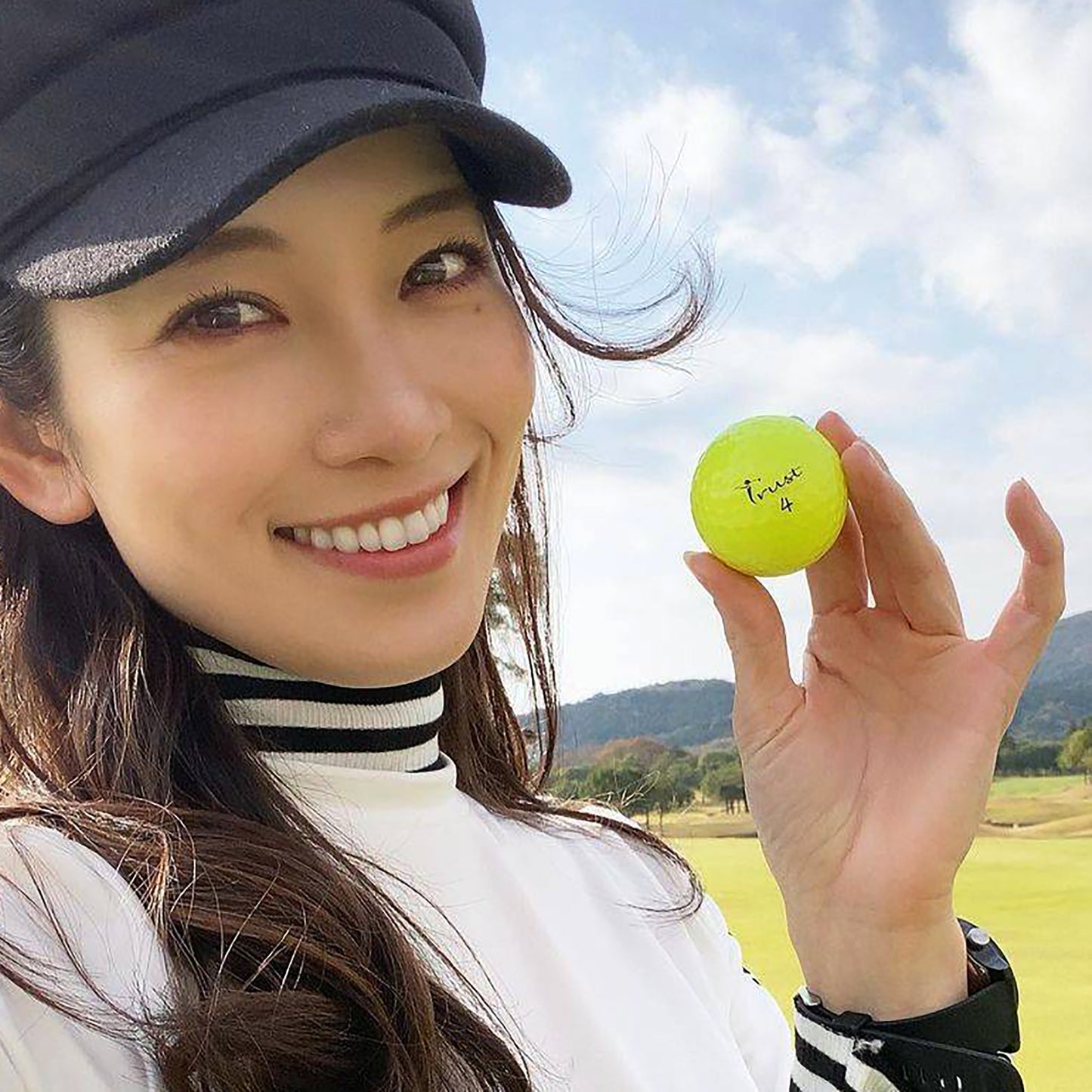 Trust Golf Balls Aurora Yellow – Balles de golf colorées, uréthane cristal, boîte de 12